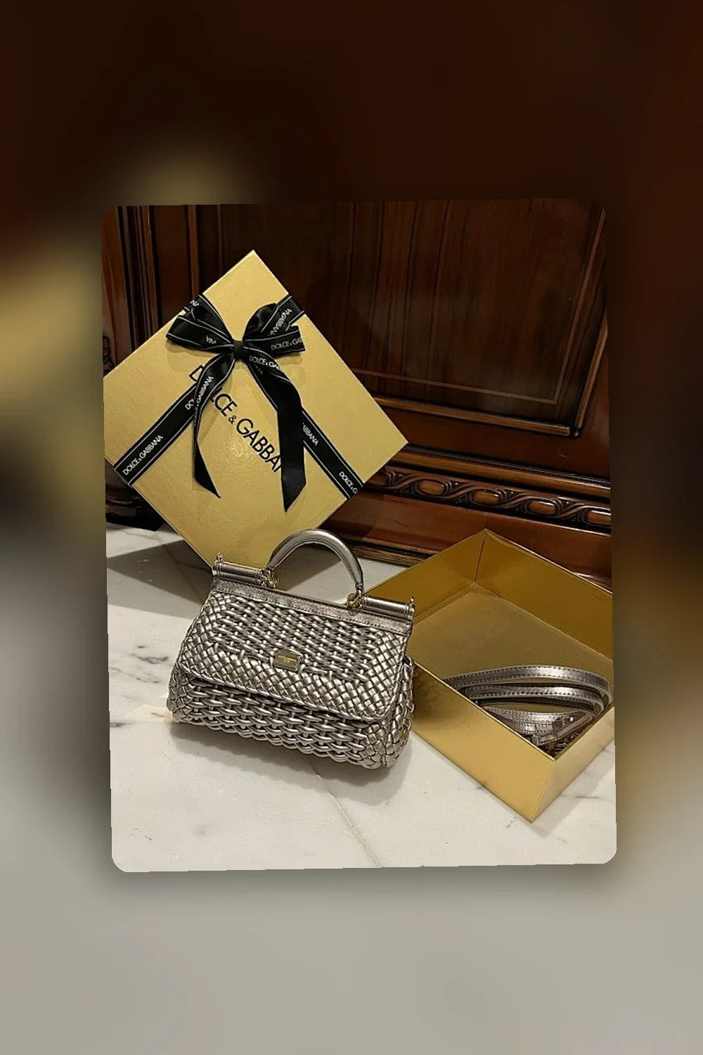 Aurel Bags DAG Bag 586